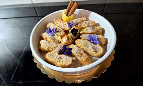 Please fill the source and the alt text